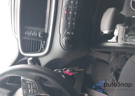 2019 Kia Sorento 2.4L L from USA, damaged, VIN 5XYPG4A3XKG581594